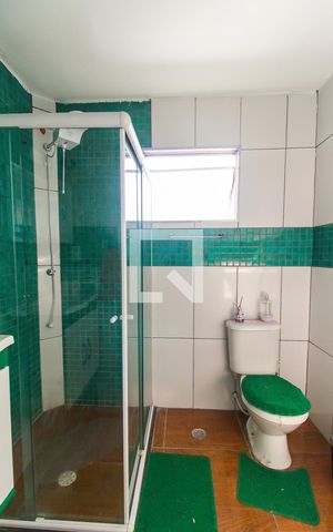 Apartamento à venda com 47m², 2 quartos e sem vaga Apartamento à venda com 47m², 2 quartos e sem vagaBanheiro