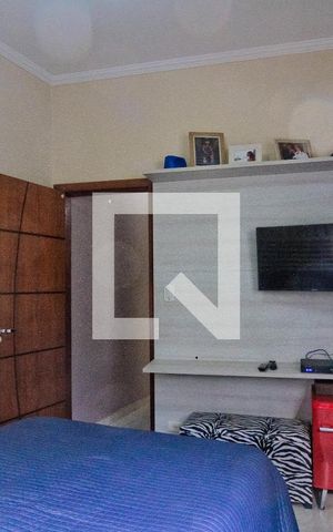 Casa à venda com 188m², 4 quartos e 4 vagas Casa à venda com 188m², 4 quartos e 4 vagasSuíte 1