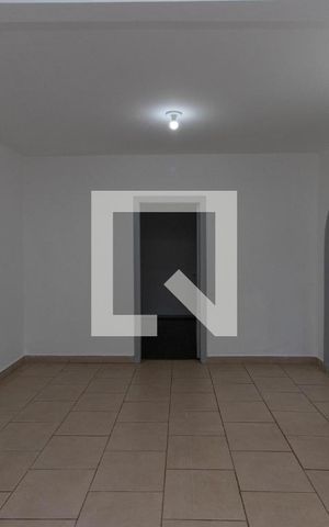 Casa para alugar com 111m², 3 quartos e sem vagaSala