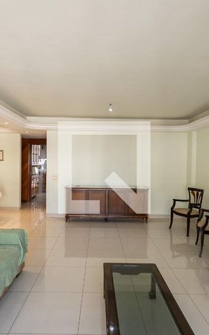Apartamento à venda com 176m², 4 quartos e 2 vagasSala