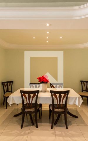 Apartamento à venda com 176m², 4 quartos e 2 vagasSala