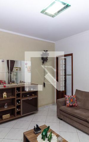 Casa à venda com 134m², 3 quartos e 3 vagas Casa à venda com 134m², 3 quartos e 3 vagasSala