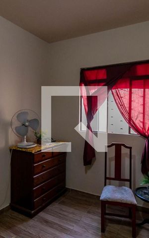 Casa à venda com 360m², 4 quartos e 2 vagas Casa à venda com 360m², 4 quartos e 2 vagasQuarto 4