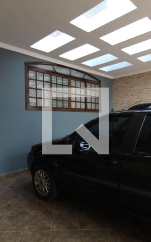 Casa à venda com 194m², 5 quartos e 2 vagasGaragem