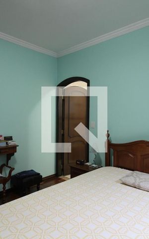 Casa à venda com 194m², 5 quartos e 2 vagasSuíte 1