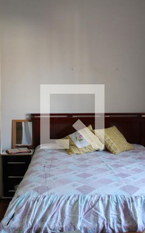 Casa à venda com 375m², 2 quartos e 2 vagasQuarto