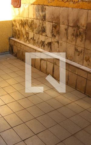 Casa à venda com 375m², 2 quartos e 2 vagasÁrea de serviço