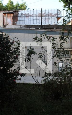 Casa à venda com 375m², 2 quartos e 2 vagasÁrea externa