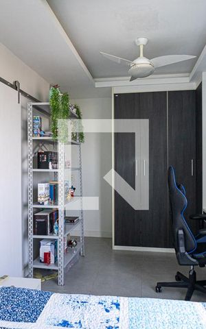 Casa de condomínio à venda com 520m², 4 quartos e 3 vagas Casa de condomínio à venda com 520m², 4 quartos e 3 vagasQuarto 2