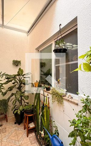 Apartamento à venda com 90m², 3 quartos e 2 vagas Apartamento à venda com 90m², 3 quartos e 2 vagasÁrea de Serviço