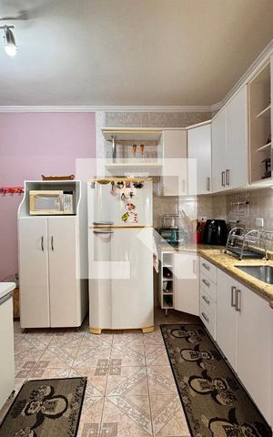 Apartamento à venda com 90m², 3 quartos e 2 vagas Apartamento à venda com 90m², 3 quartos e 2 vagasCozinha