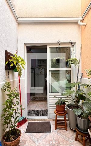 Apartamento à venda com 90m², 3 quartos e 2 vagas Apartamento à venda com 90m², 3 quartos e 2 vagasÁrea de Serviço