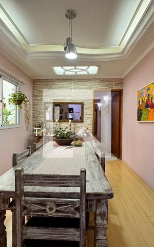 Apartamento à venda com 90m², 3 quartos e 2 vagas Apartamento à venda com 90m², 3 quartos e 2 vagasSala
