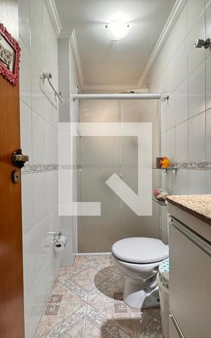 Apartamento à venda com 90m², 3 quartos e 2 vagas Apartamento à venda com 90m², 3 quartos e 2 vagasBanheiro da Suíte