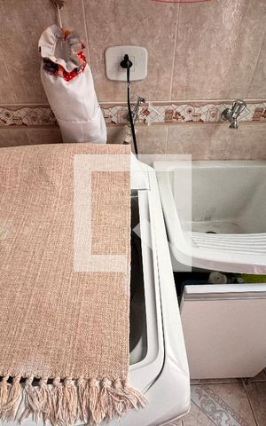 Apartamento à venda com 90m², 3 quartos e 2 vagas Apartamento à venda com 90m², 3 quartos e 2 vagasLavanderia