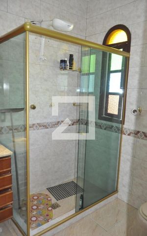 Casa à venda com 340m², 6 quartos e sem vagaBanheiro 2