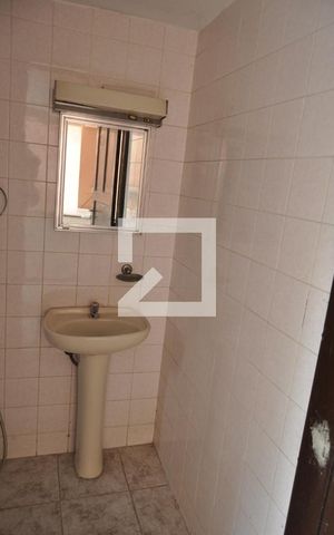 Casa à venda com 340m², 6 quartos e sem vagaBanheiro de Serviço