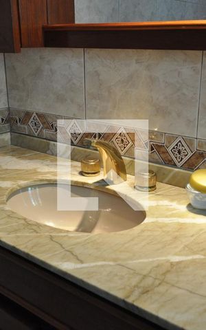 Casa à venda com 340m², 6 quartos e sem vagaBanheiro 2