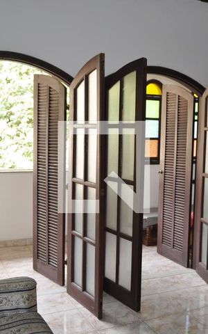Casa à venda com 340m², 6 quartos e sem vagaSala 2