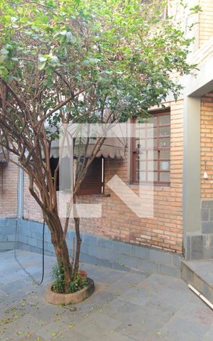 Casa à venda com 315m², 5 quartos e 3 vagasÁrea Externa