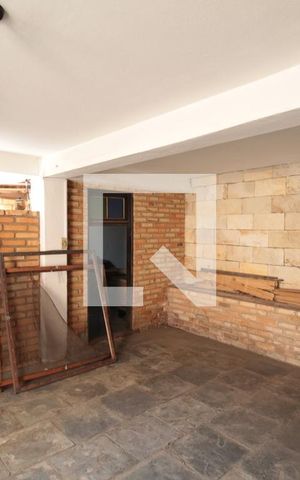 Casa à venda com 315m², 5 quartos e 3 vagasÁrea Externa