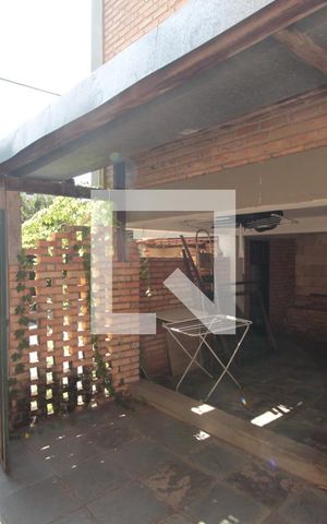 Casa à venda com 315m², 5 quartos e 3 vagasÁrea Externa