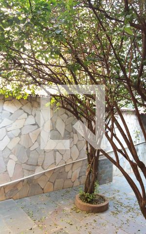 Casa à venda com 315m², 5 quartos e 3 vagasÁrea Externa