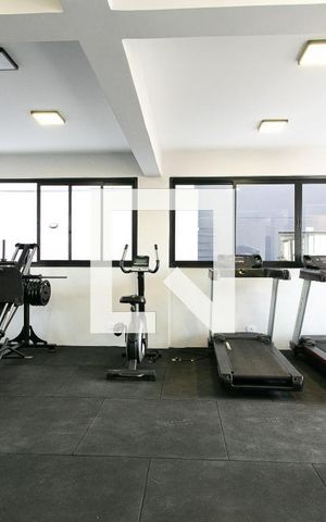 Apartamento à venda com 40m², 2 quartos e 1 vagaÁrea comum
