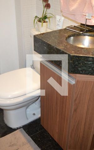 Casa de condomínio à venda com 160m², 3 quartos e 4 vagasLavabo