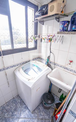 Apartamento à venda com 73m², 3 quartos e 1 vaga Apartamento à venda com 73m², 3 quartos e 1 vagaÁrea de Serviço