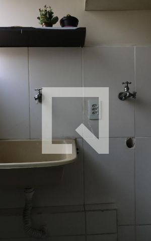 Apartamento para alugar com 47m², 2 quartos e 1 vagaÁrea de Serviço