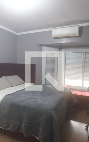 Casa de condomínio à venda com 151m², 3 quartos e 2 vagasSuíte 1