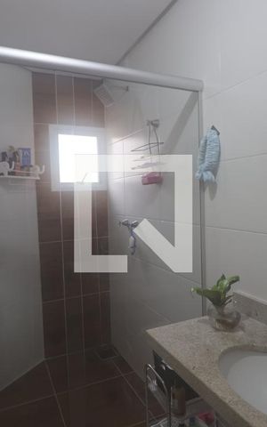 Casa de condomínio à venda com 151m², 3 quartos e 2 vagasBanheiro da Suíte 1