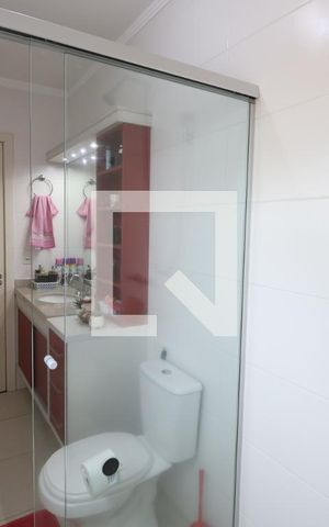 Casa de condomínio à venda com 151m², 3 quartos e 2 vagasBanheiro da Suíte 2