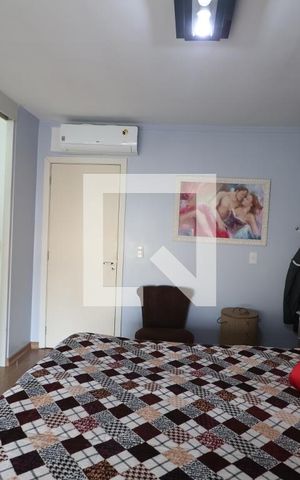 Casa de condomínio à venda com 151m², 3 quartos e 2 vagasSuíte 2