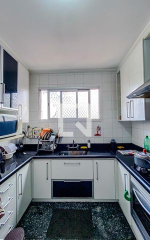 Apartamento à venda com 90m², 3 quartos e 1 vagaCozinha