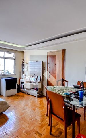 Apartamento à venda com 90m², 3 quartos e 1 vagaSala