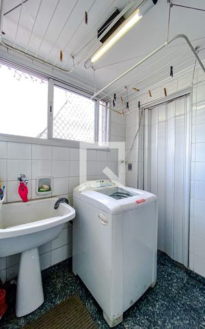 Apartamento à venda com 90m², 3 quartos e 1 vagaÁrea de Serviço