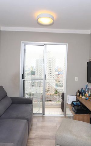 Apartamento à venda com 52m², 2 quartos e 1 vagaSala de TV