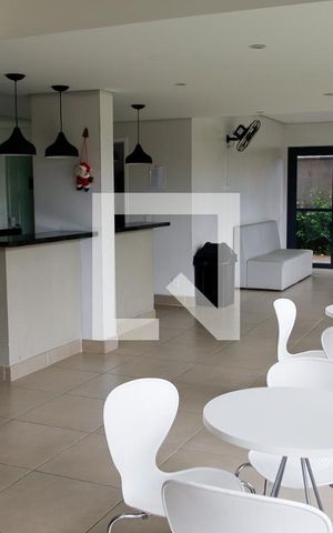 Apartamento à venda com 52m², 2 quartos e 1 vaga Apartamento à venda com 52m², 2 quartos e 1 vagaÁrea comum - Salão de festas