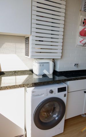 Apartamento à venda com 52m², 2 quartos e 1 vaga Apartamento à venda com 52m², 2 quartos e 1 vagaLavanderia