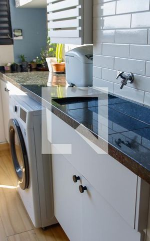 Apartamento à venda com 52m², 2 quartos e 1 vaga Apartamento à venda com 52m², 2 quartos e 1 vagaLavanderia