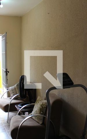 Casa à venda com 120m², 3 quartos e 2 vagasedícula