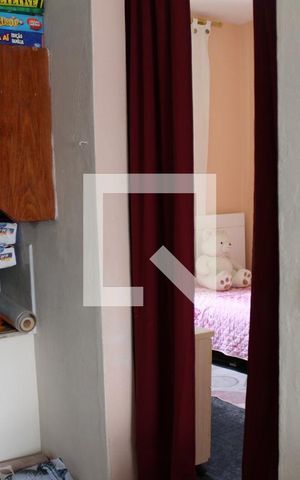 Casa à venda com 120m², 3 quartos e 2 vagasQuarto de Serviço