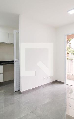 Apartamento para alugar com 42m², 2 quartos e 1 vaga Apartamento para alugar com 42m², 2 quartos e 1 vagaSala