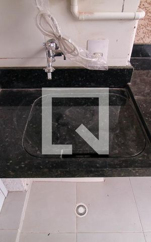 Apartamento para alugar com 42m², 2 quartos e 1 vaga Apartamento para alugar com 42m², 2 quartos e 1 vagaÁrea de Serviço