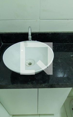 Apartamento para alugar com 42m², 2 quartos e 1 vaga Apartamento para alugar com 42m², 2 quartos e 1 vagaBanheiro