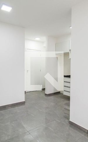 Apartamento para alugar com 42m², 2 quartos e 1 vaga Apartamento para alugar com 42m², 2 quartos e 1 vagaSala