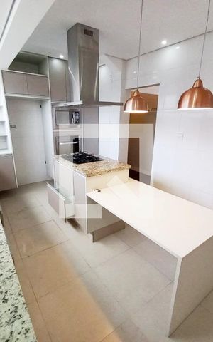 Apartamento para alugar com 80m², 2 quartos e 1 vaga Apartamento para alugar com 80m², 2 quartos e 1 vagaCozinha