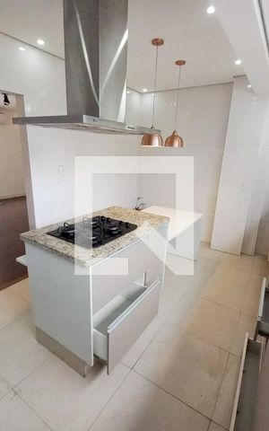 Apartamento para alugar com 80m², 2 quartos e 1 vaga Apartamento para alugar com 80m², 2 quartos e 1 vagaCozinha